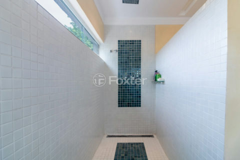 Image 38 - 1028735
