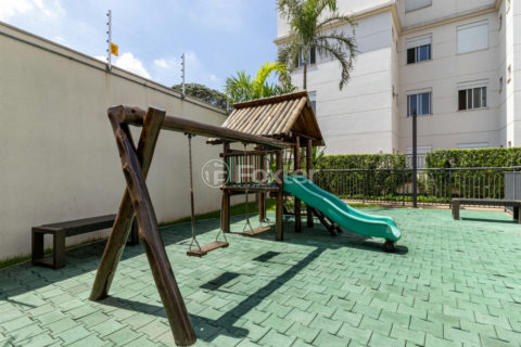 Image 33 - 1028739