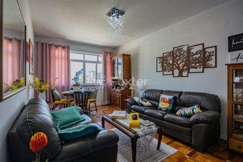 Image 3 - 1028745