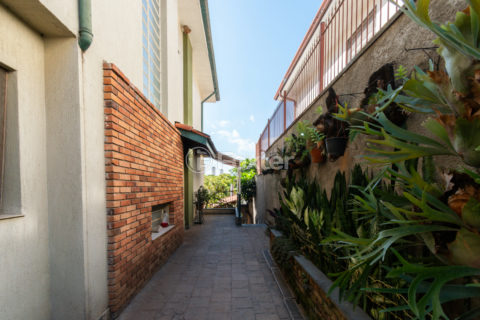 Image 64 - 1028747