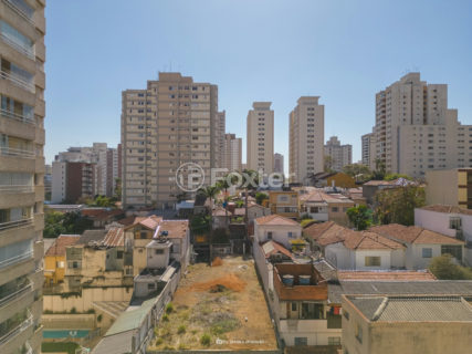 Image 3 - 1028749