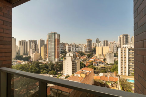 Image 21 - 1028755