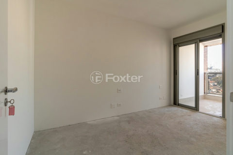Image 37 - 1028755