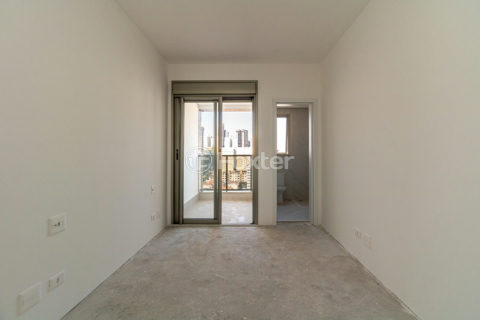 Image 39 - 1028755