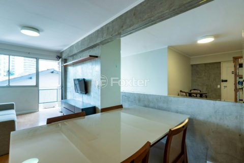 Image 7 - 1028757