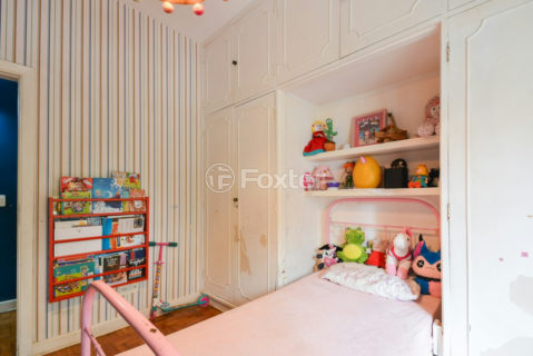 Image 22 - 1028759