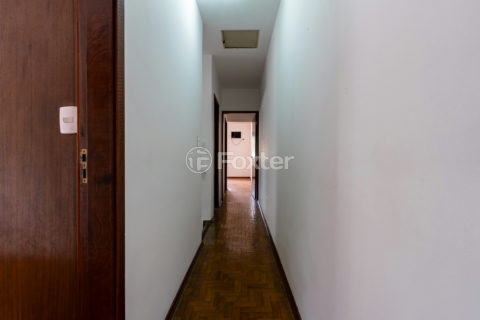 Image 15 - 1028768