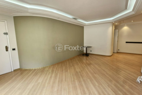 Image 4 - 1028772