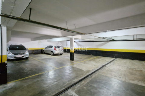 Image 34 - 1028772