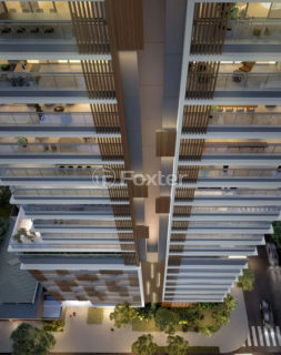 Image 15 - 1028773