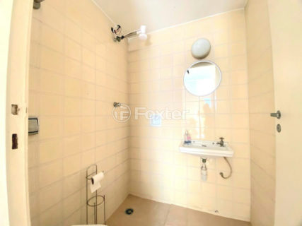Image 33 - 1028779