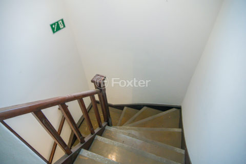 Image 28 - 1028781