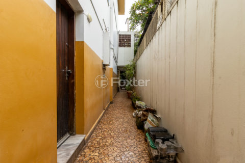 Image 15 - 1028785