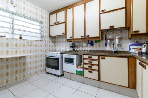 Image 4 - 1028785