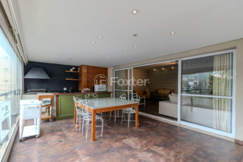 Image 4 - 1028786