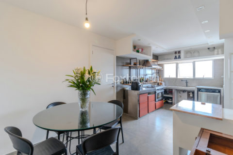 Image 11 - 1028786