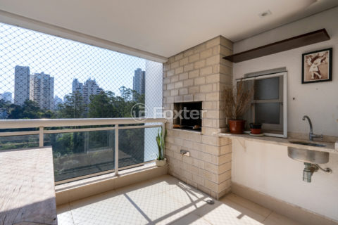 Image 9 - 1028788