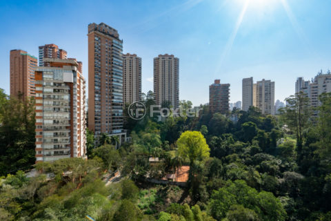 Image 17 - 1028788