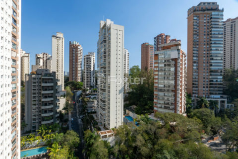 Image 41 - 1028788