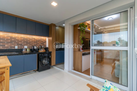 Image 8 - 1028789