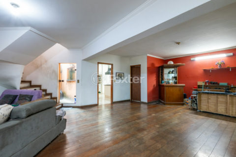 Image 8 - 1028794
