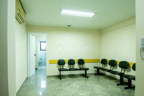 Image 1 - 1028795