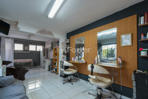 Image 33 - 1028796