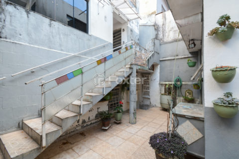Image 23 - 1028796