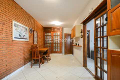Image 13 - 1028796
