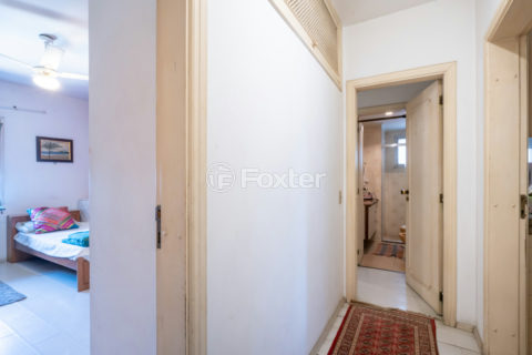 Image 25 - 1028797