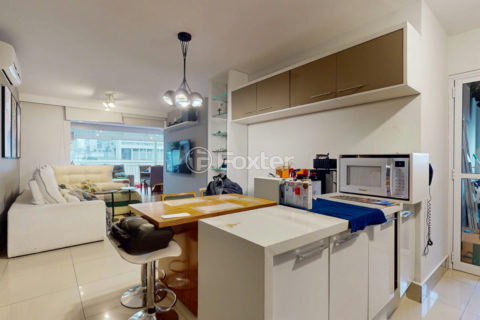 Image 2 - 1028798