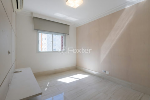 Image 34 - 1028802