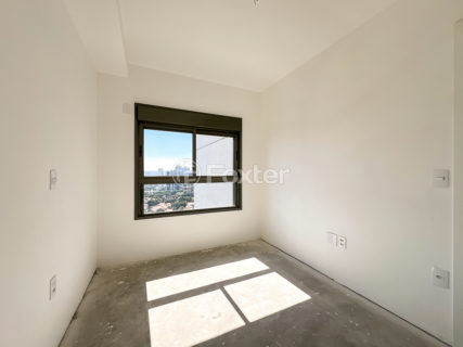 Image 31 - 1028807