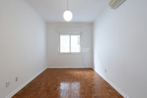 Image 32 - 1028810