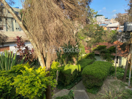 Image 7 - 1028811