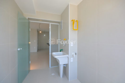 Image 31 - 1028827