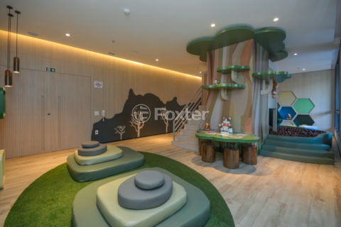 Image 42 - 1028827