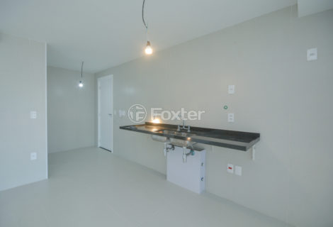 Image 30 - 1028827
