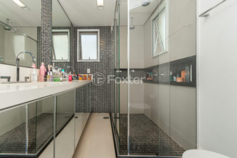Image 32 - 1028832