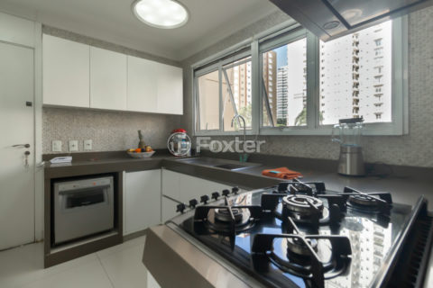 Image 35 - 1028832