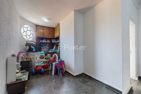 Image 14 - 1028834