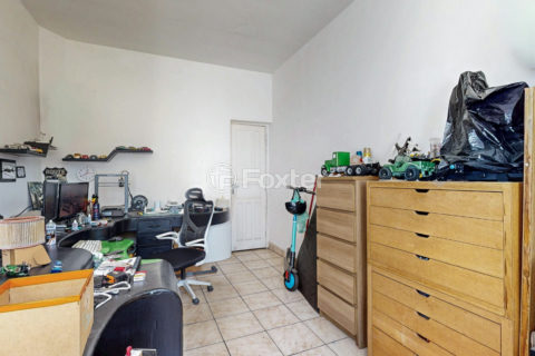 Image 22 - 1028834