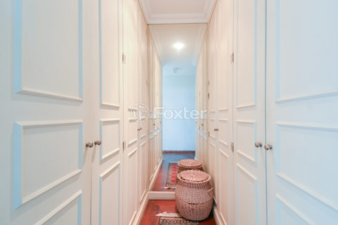 Image 35 - 1028836