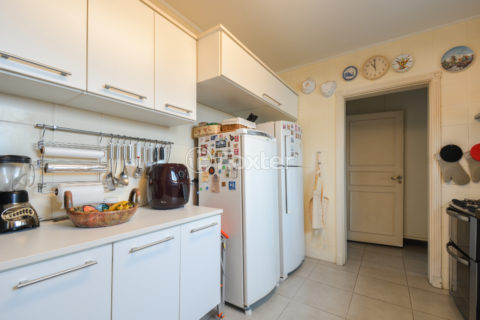 Image 43 - 1028836