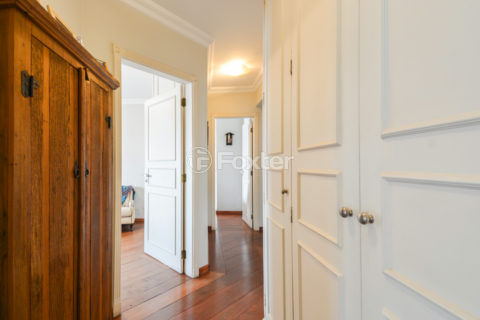 Image 22 - 1028836