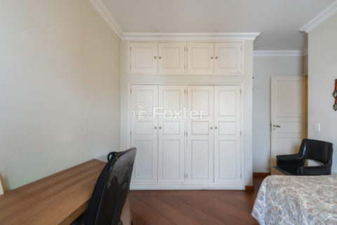 Image 29 - 1028836