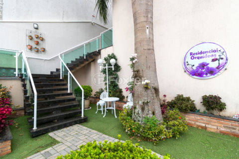 Image 40 - 1028837