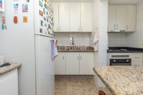Image 15 - 1028839