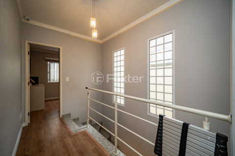 Image 32 - 1028842