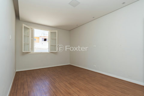 Image 37 - 1028844